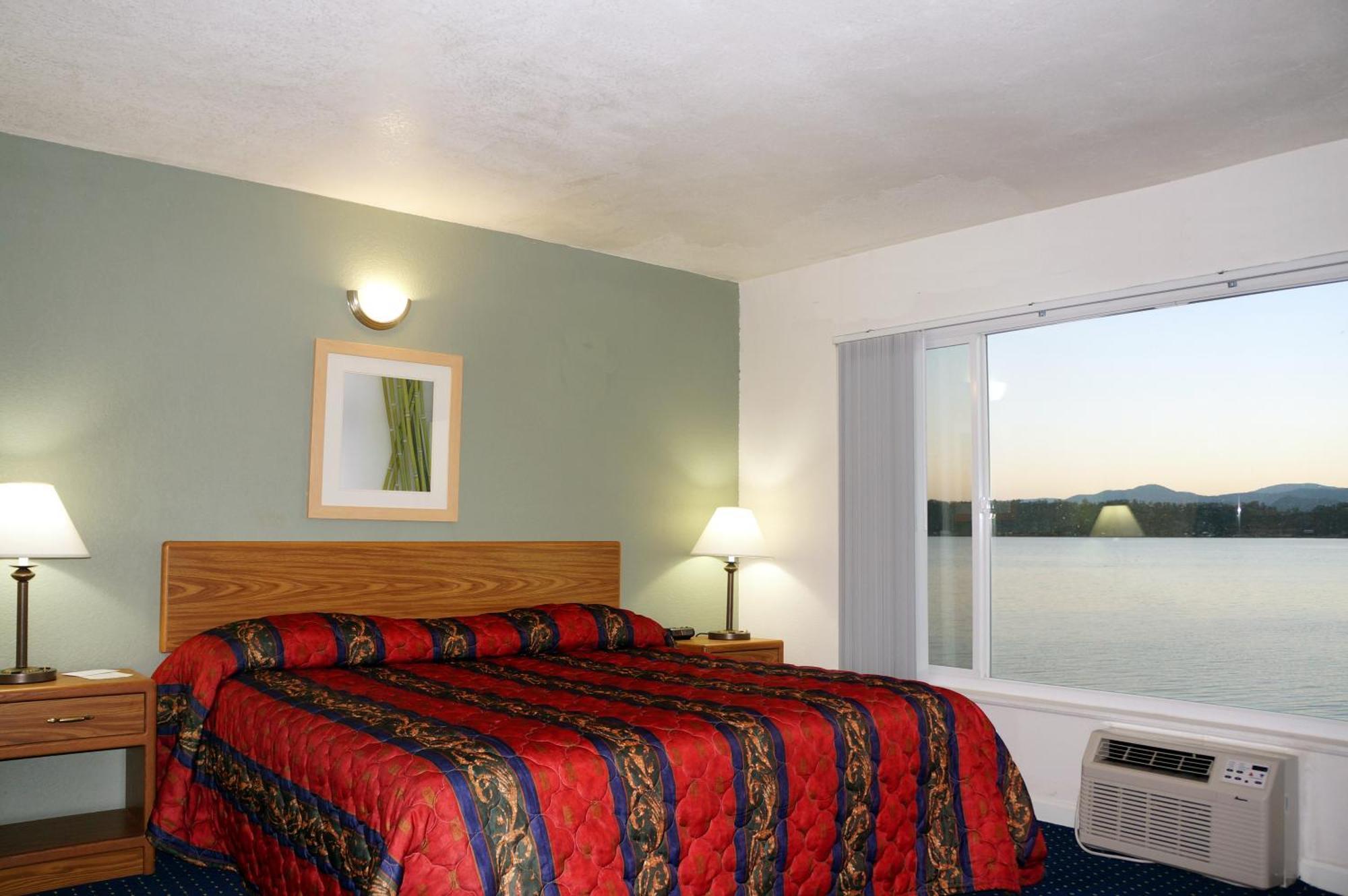 Lake Marina Inn Clearlake Oaks Bilik gambar