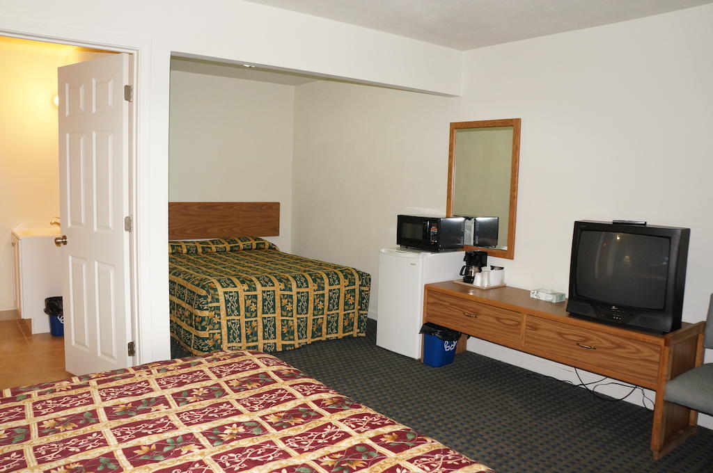 Lake Marina Inn Clearlake Oaks Bilik gambar